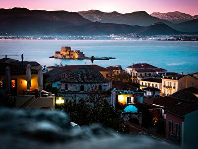 CITY WALKING TOUR OF NAFPLIO