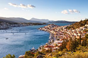 The coastal beauty of Poros and Galatas
